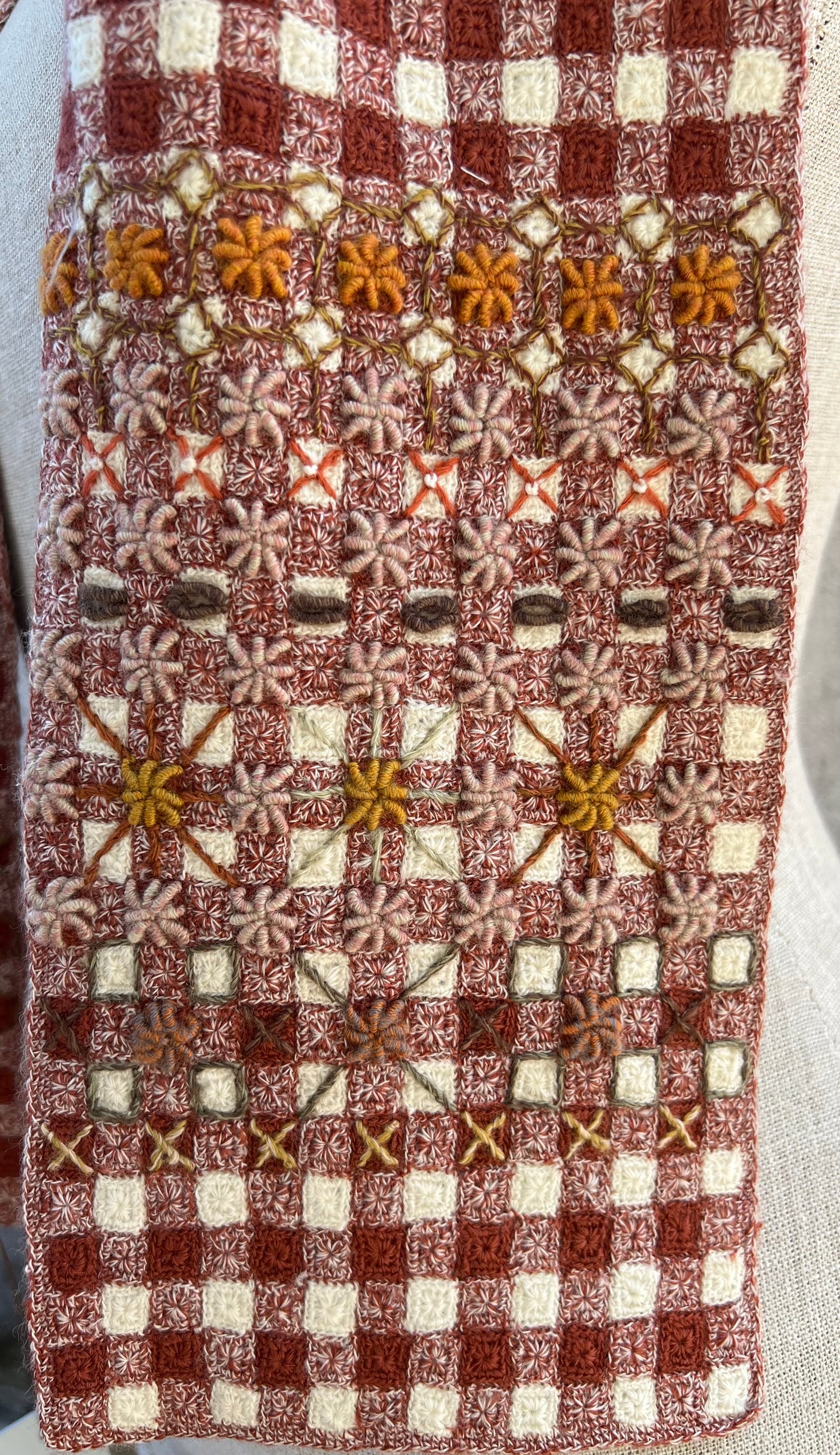 Red Bark Scarf