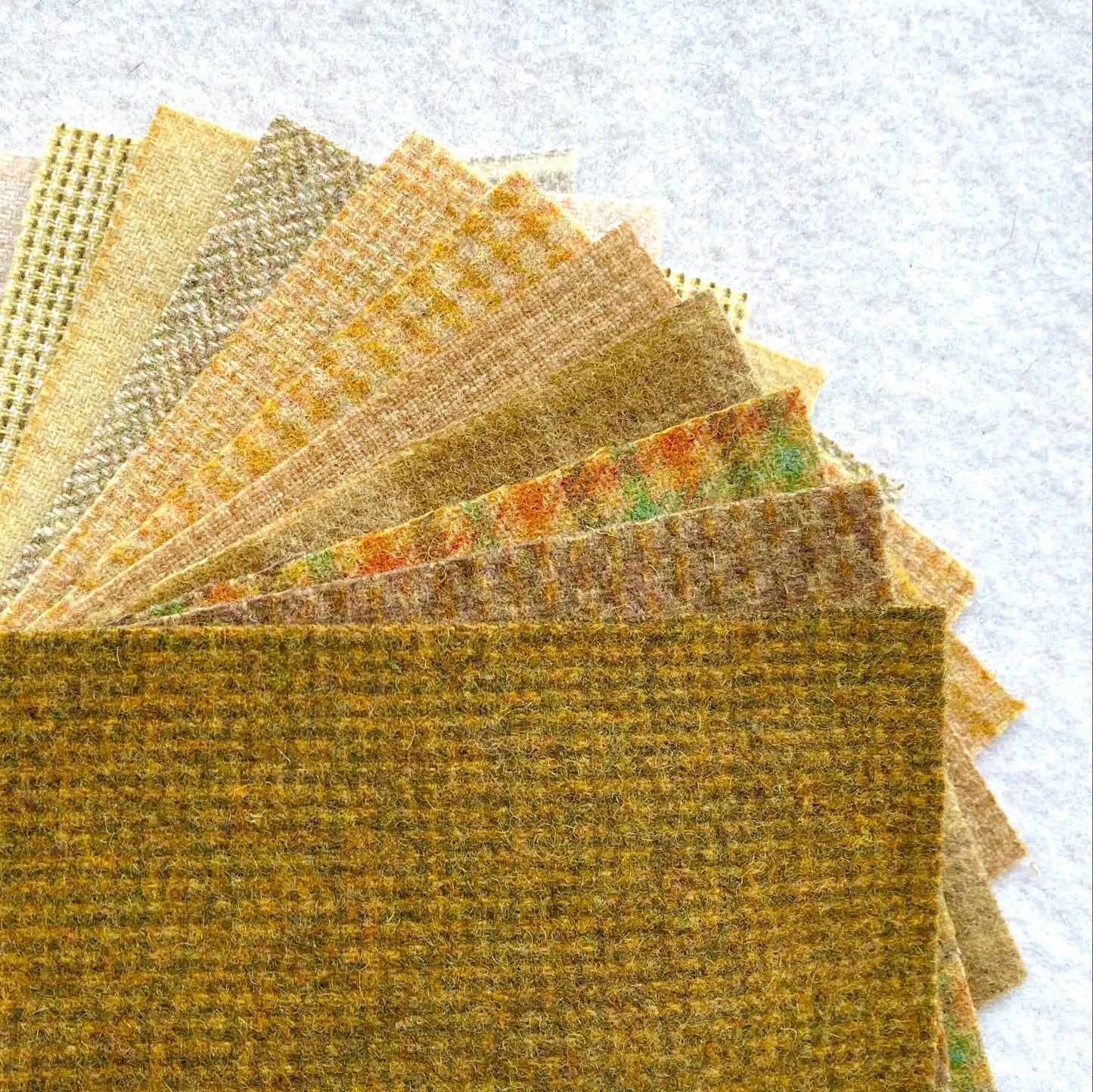 Yellow Appliqué Felt Pack