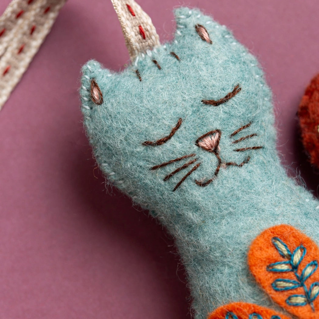 Folk Cat - Felt Craft Mini Kit