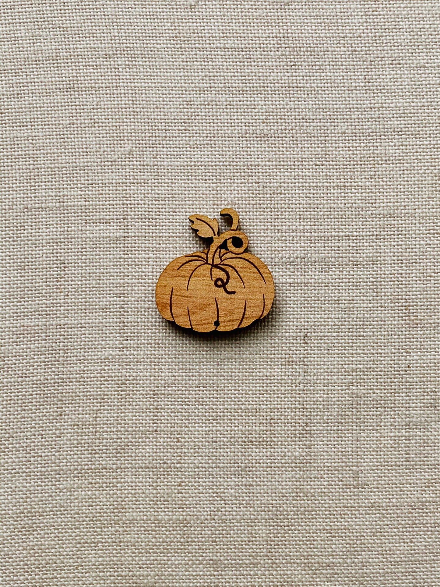 Natural Pumpkin Button