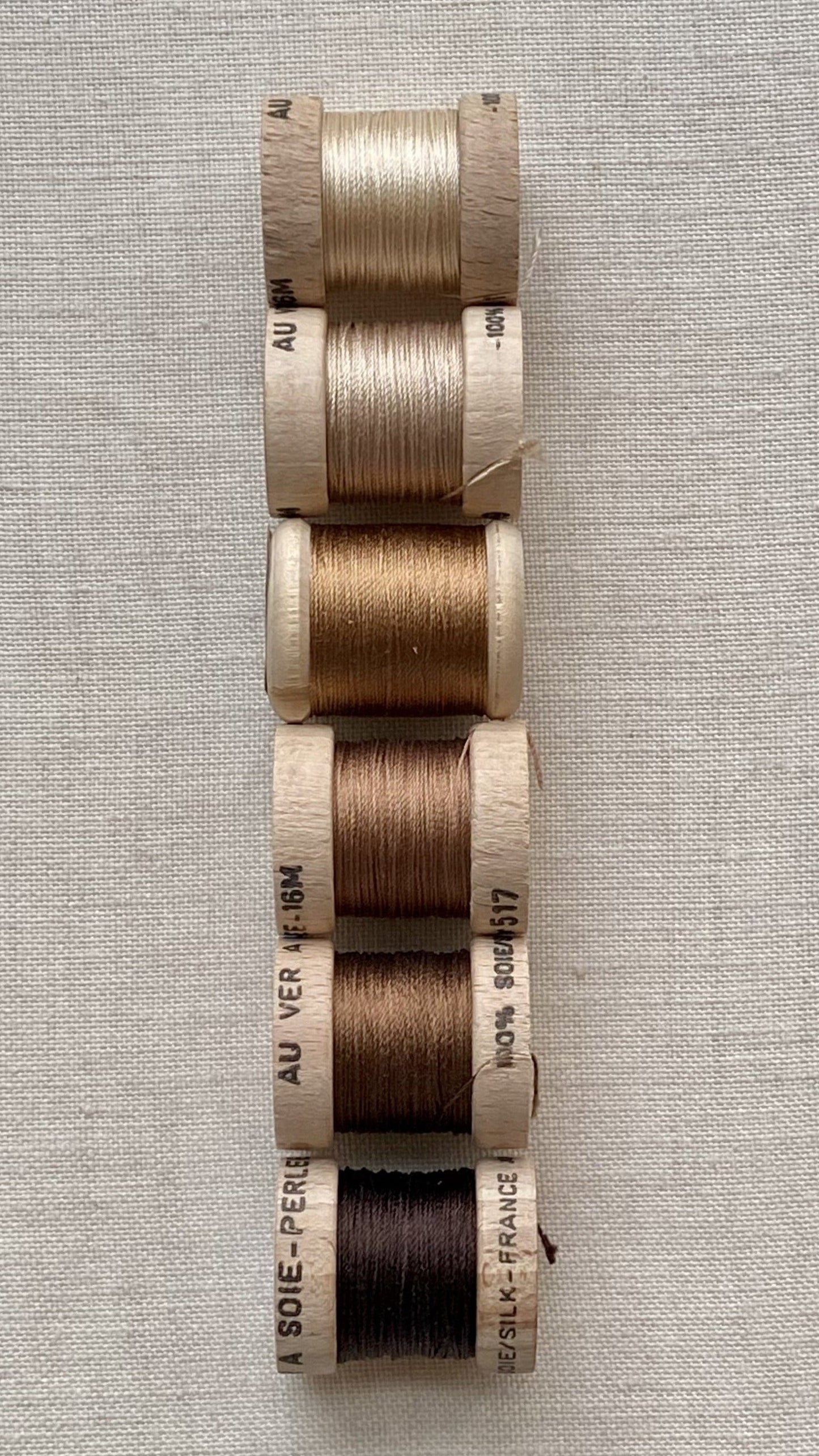 Soie Perlée Set - Brown
