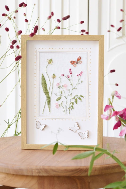 Leaflet Frame - "Eight"