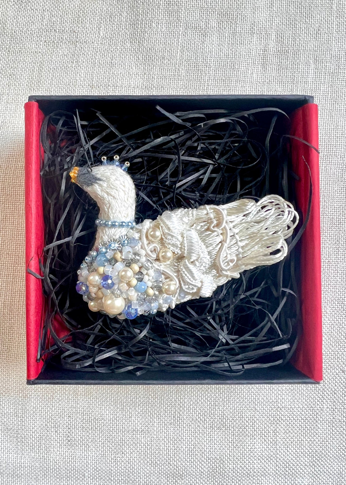 Small Swan - Ivory & Icy Blue