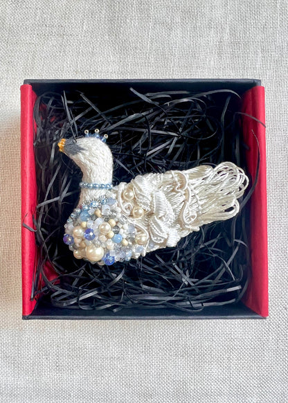 Small Swan - Ivory & Icy Blue