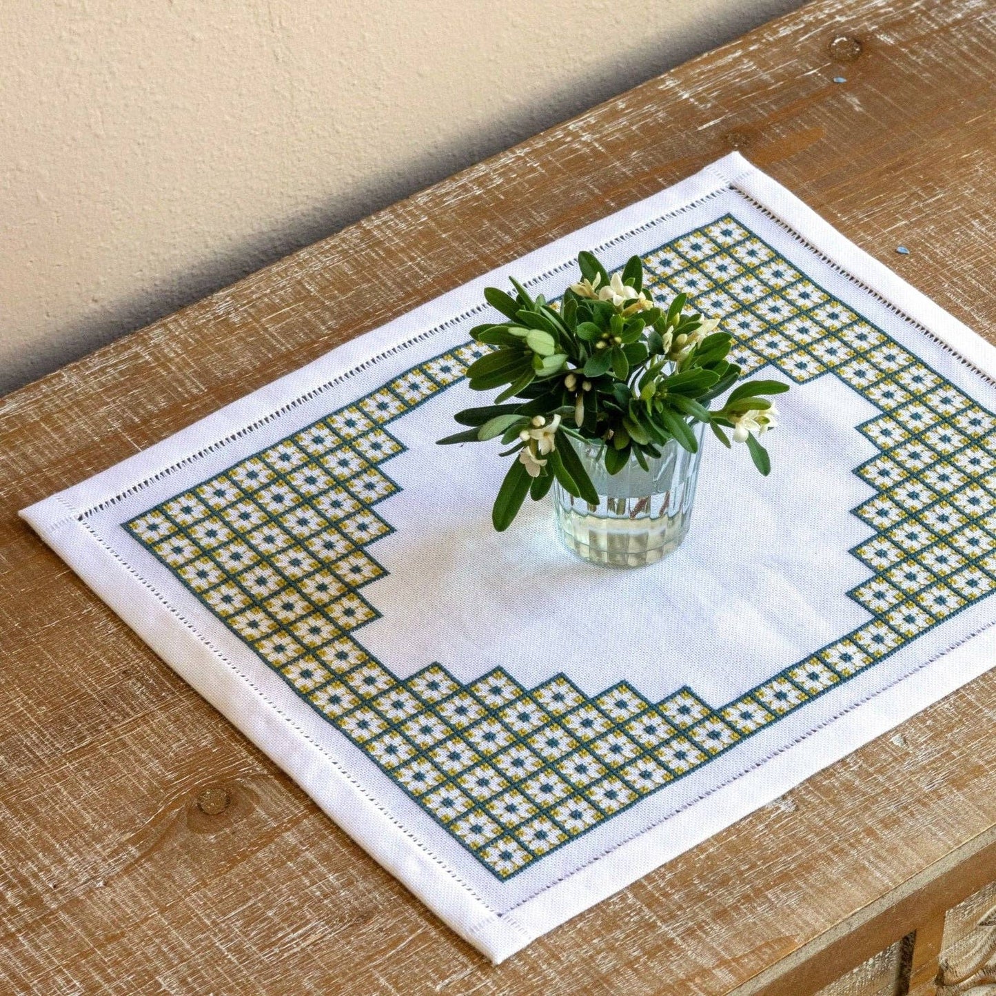 Polina - Folk Embroidery Kit