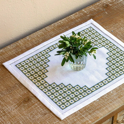 Polina - Folk Embroidery Kit