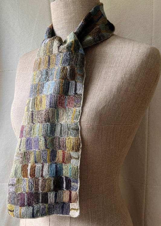 Lien Scarf