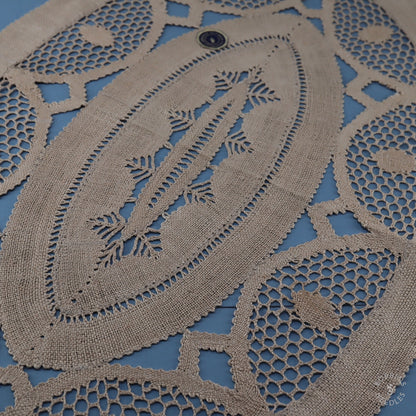 Oval Doily - Pine