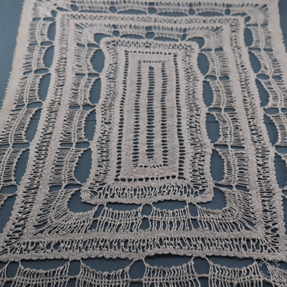Rectangular Doily - Crown