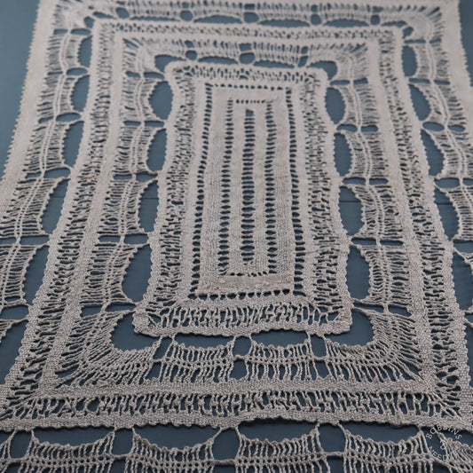Rectangular Doily - Crown