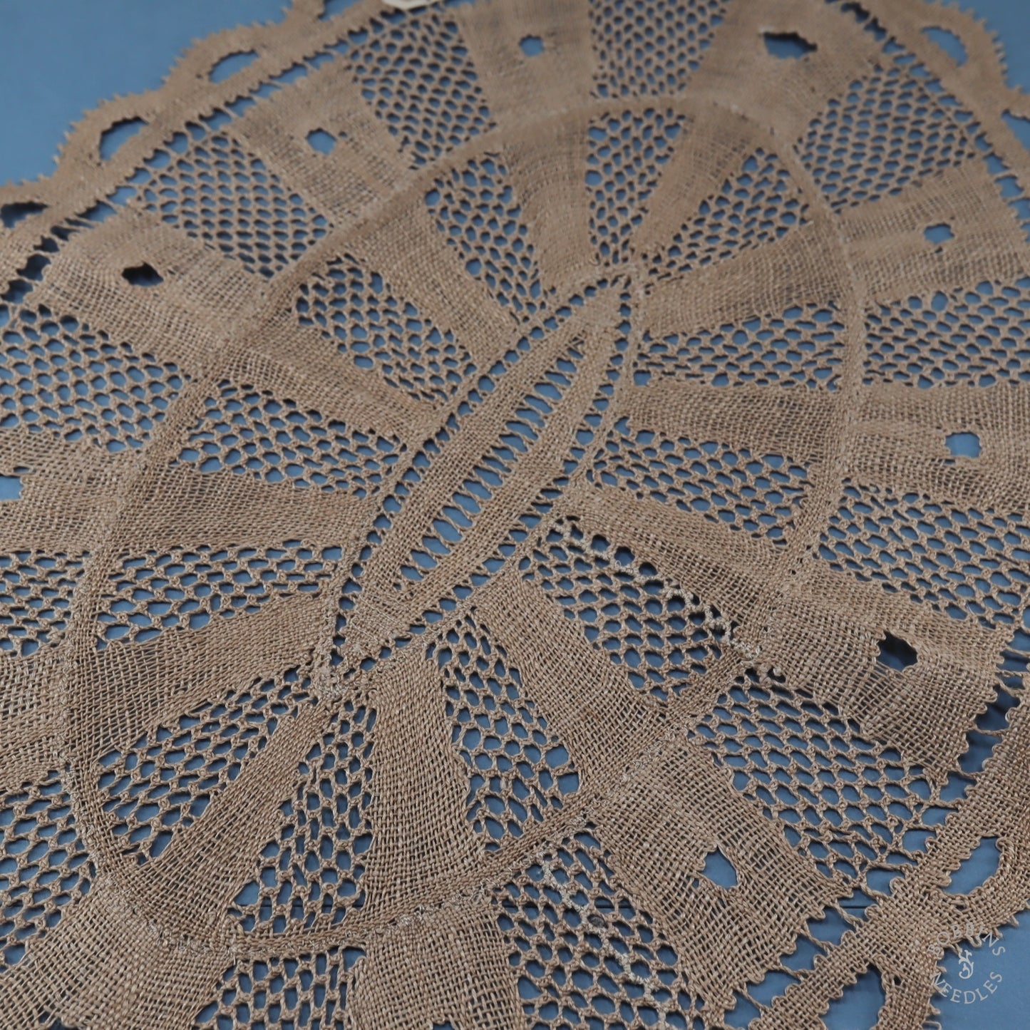 Oval Doily - Sun