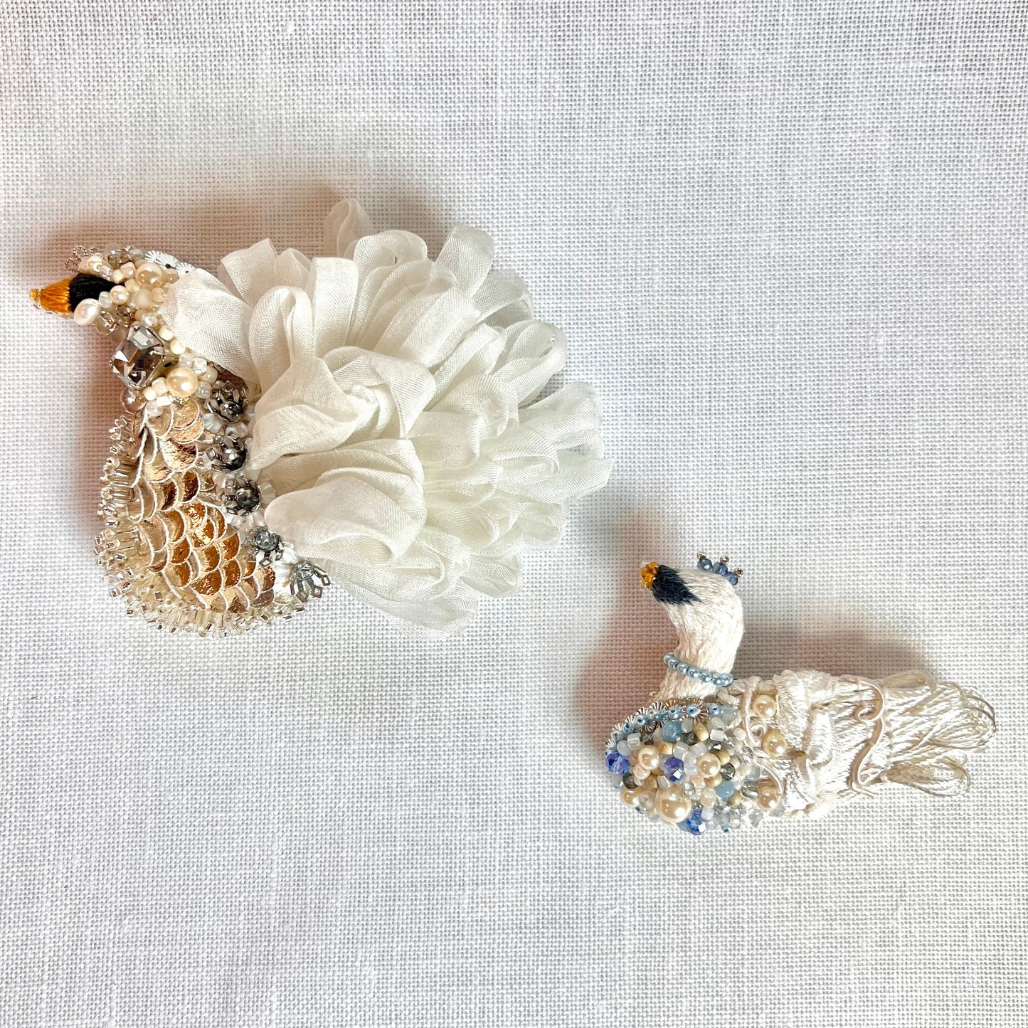 Small Swan - Ivory & Icy Blue