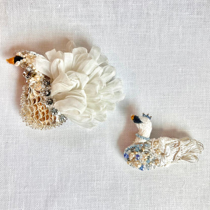 Small Swan - Ivory & Icy Blue
