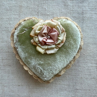 Sage/Peach- Tiny Heart Box