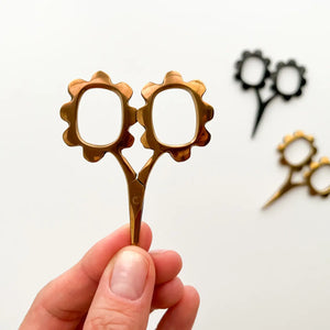 Tiny Flower Scissors