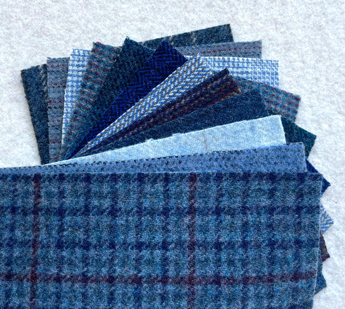 Blue Appliqué Felt Pack
