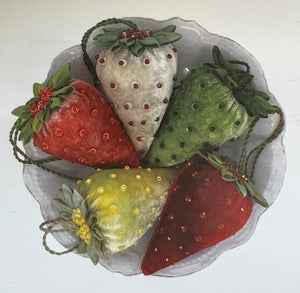 Velvet Strawberry Ornament Set Kit - Rare Seed Collection