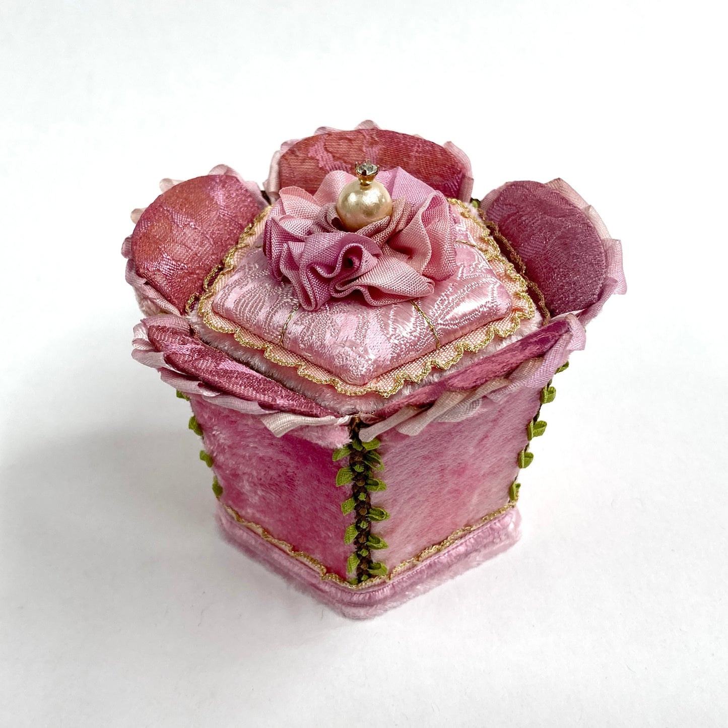 Graceful - Tiny Petal Box