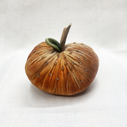 Velvet Pumpkin Pin Cushion Kit