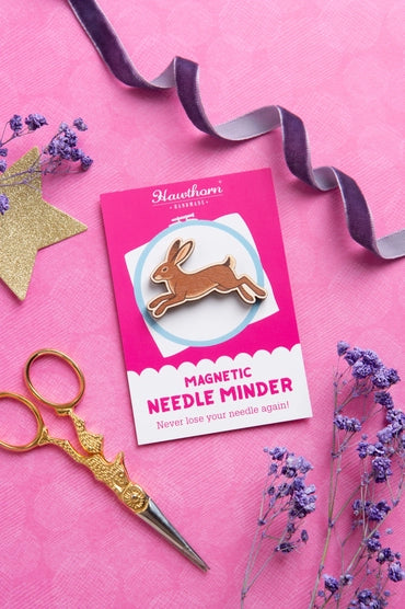 Hare Needle Minder