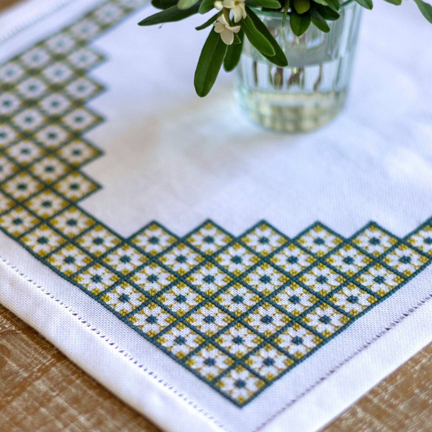 Polina - Folk Embroidery Kit