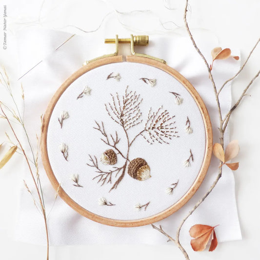 Two Acorns Kit