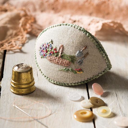 "Thimble Pip" Kit by Lorna Bateman