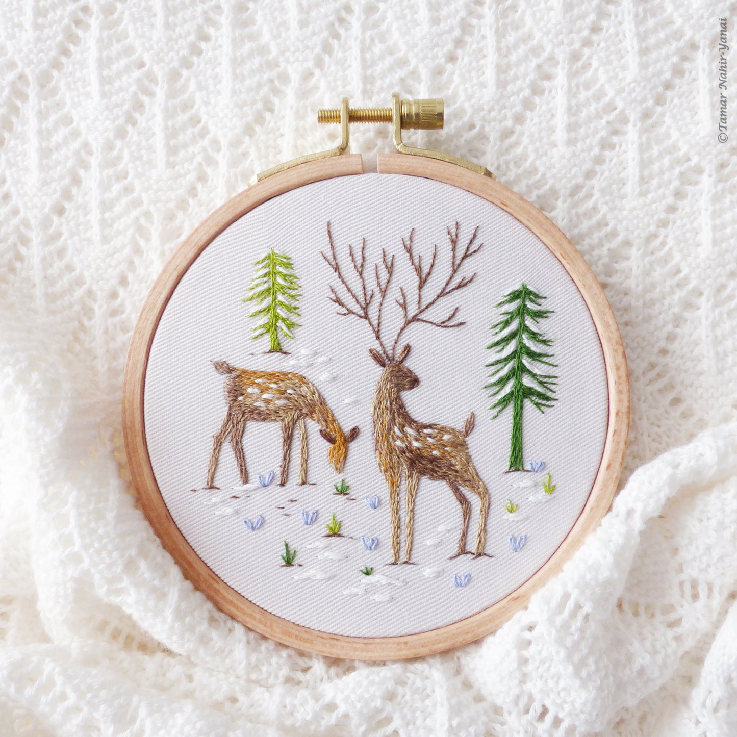Snowy Deer Kit