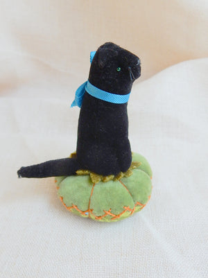 Black Dog Pin Cushion