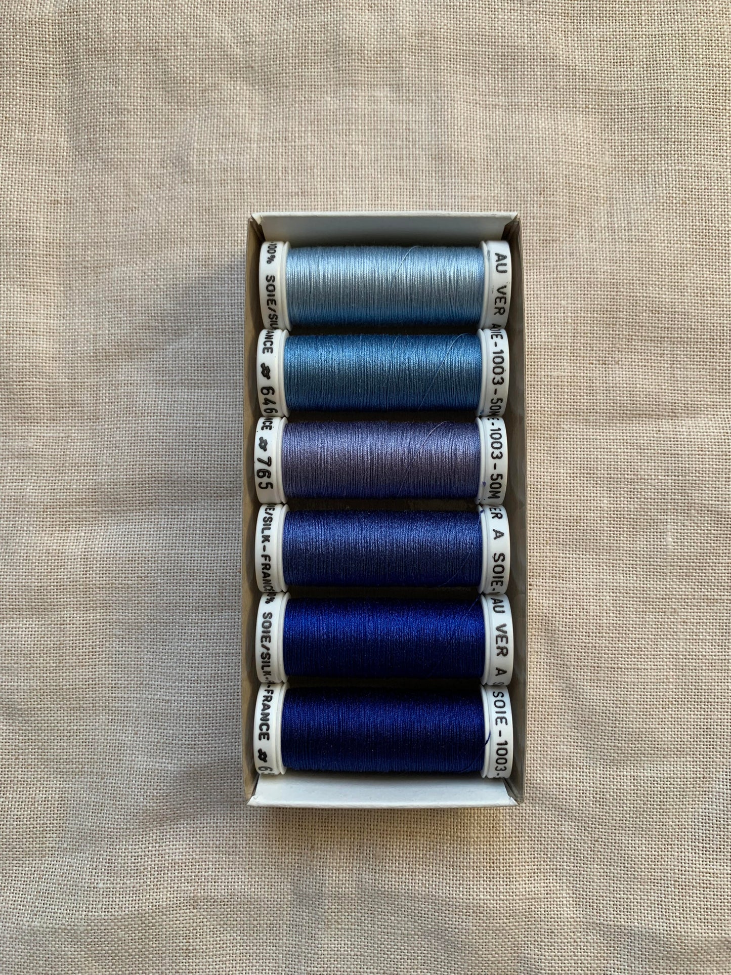 Soie 1003 - Blue (Bleu)