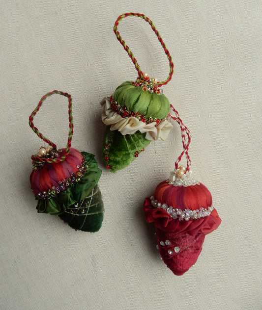 Velvet Acorn Ornament Set - Christmas