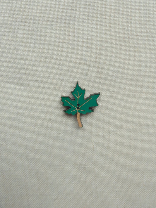 Maple button - green