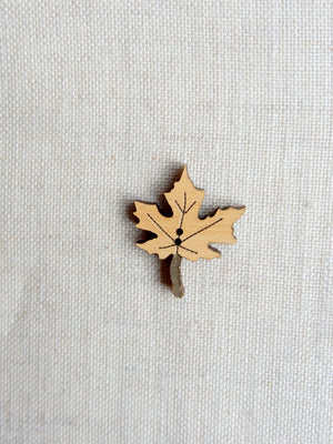 Maple button - natural